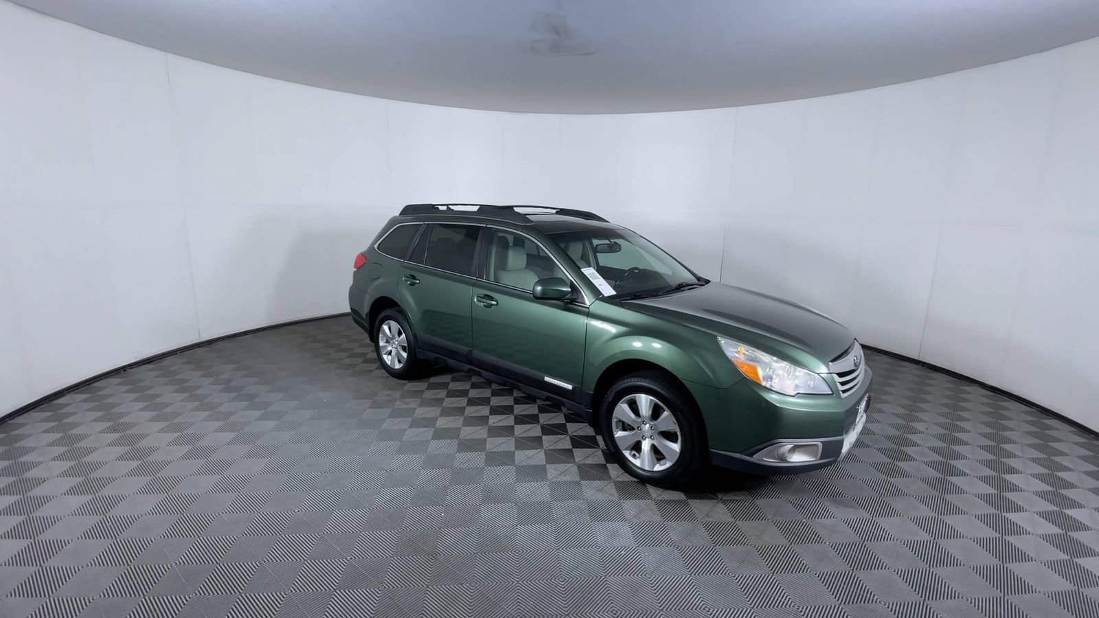 Used 2011 Subaru Outback 3.6R Limited with VIN 4S4BRDKC6B2365363 for sale in Denver, CO