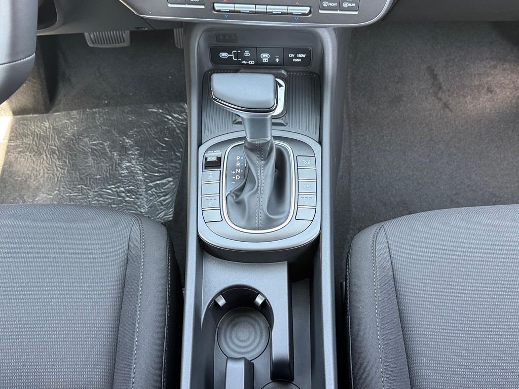New 2027 Atlas White Hyundai SEL Sport image 13