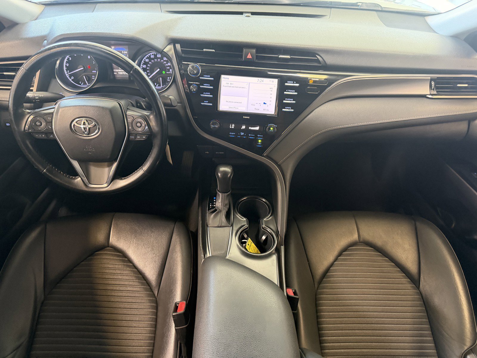 Used 2020 Celestial Silver Metallic Toyota SE image 23
