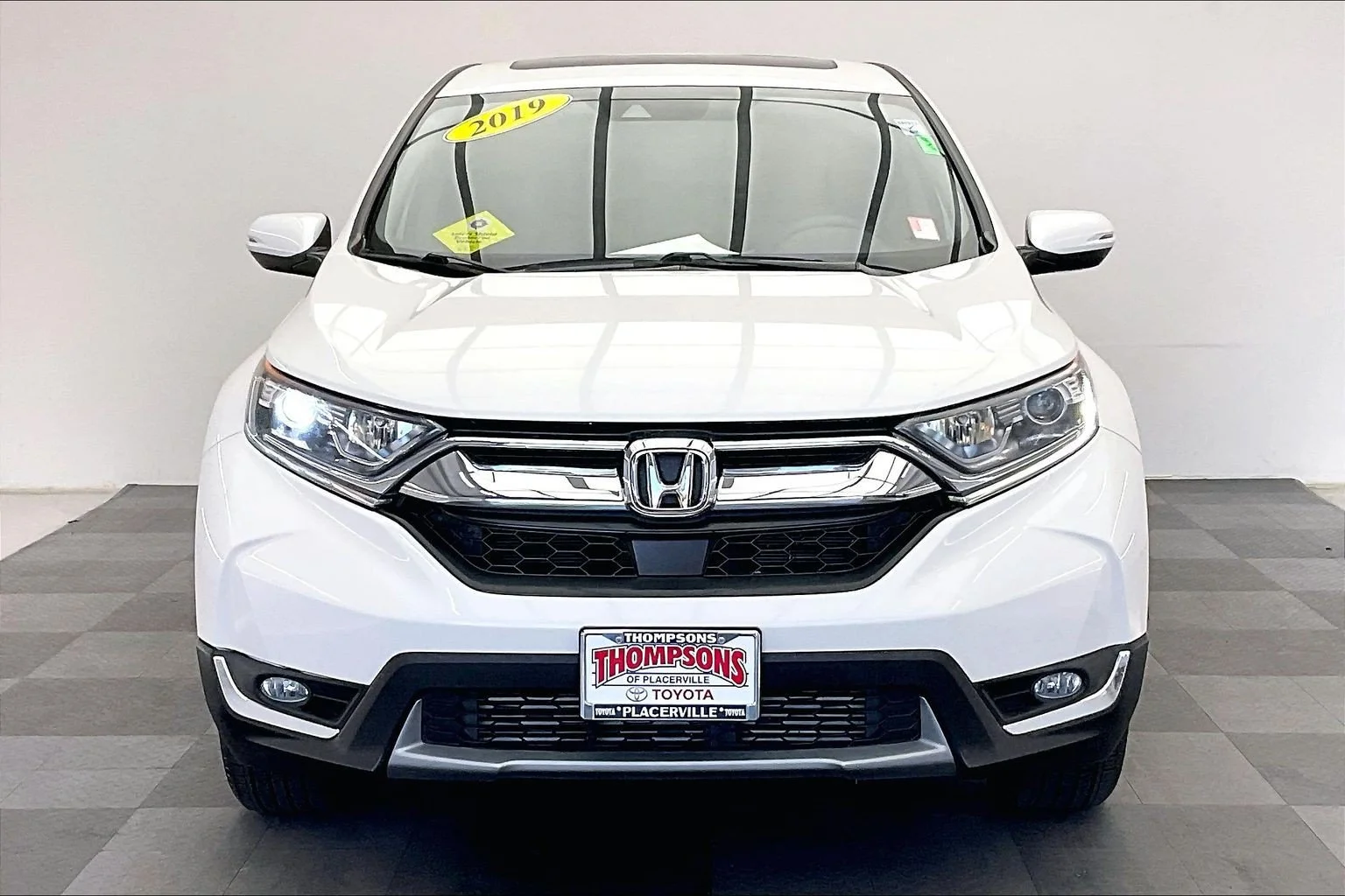Used 2019 Platinum White Pearl Honda EX image 2