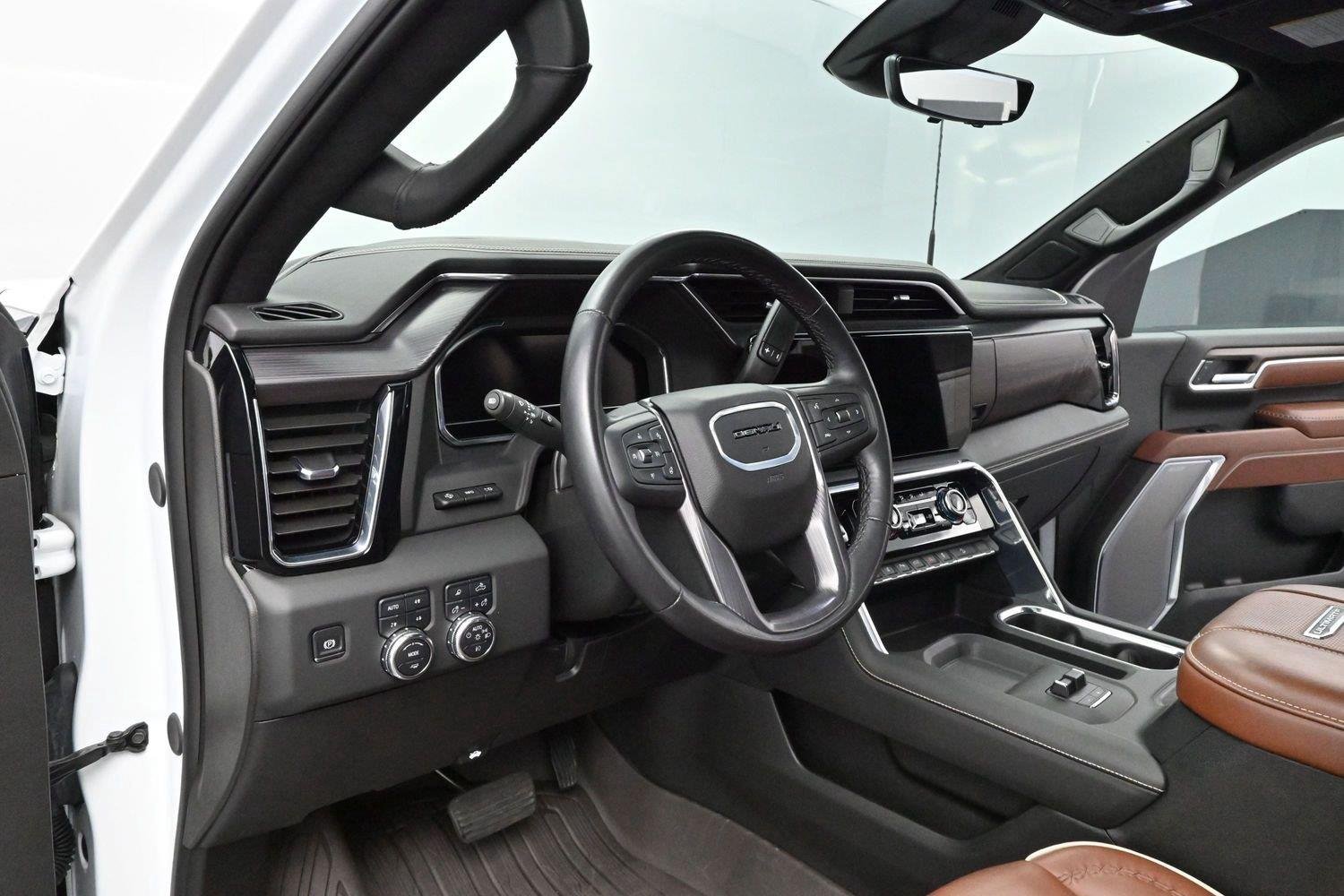 Used 2025 Summit White GMC Denali Ultimate image 12