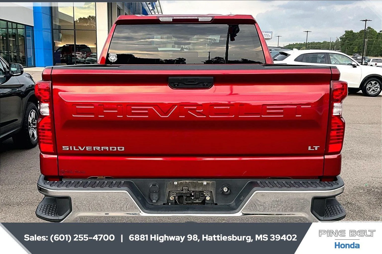 Used 2023 Radiant Red Tintcoat Chevrolet LT image 4