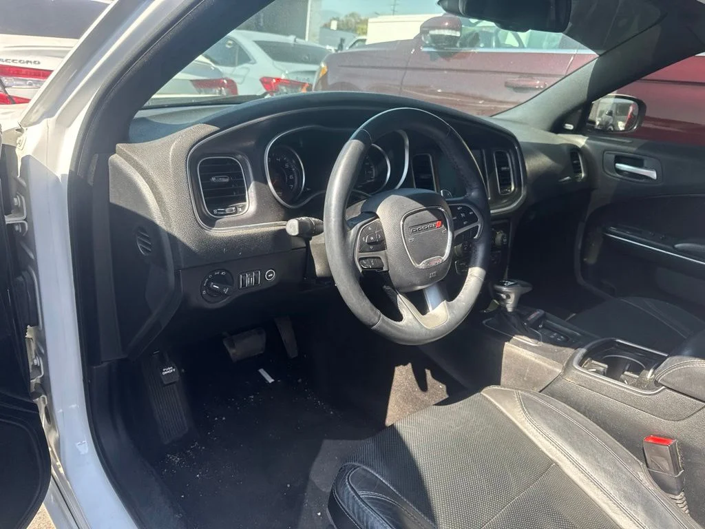 Used 2015 White Dodge R/T image 6