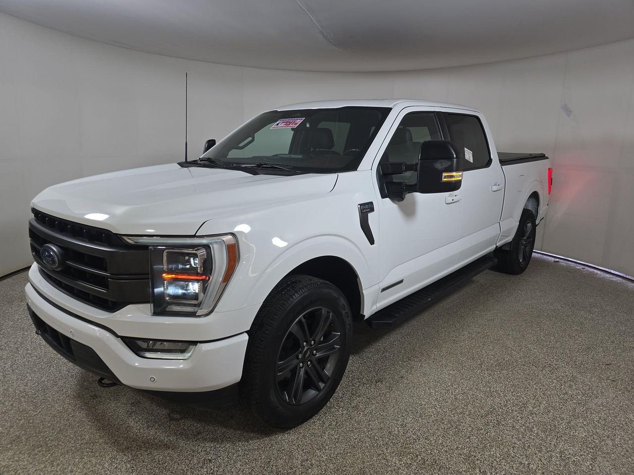 2023 Ford F-150 Lariat 4x4 SuperCrew 157 in's photo