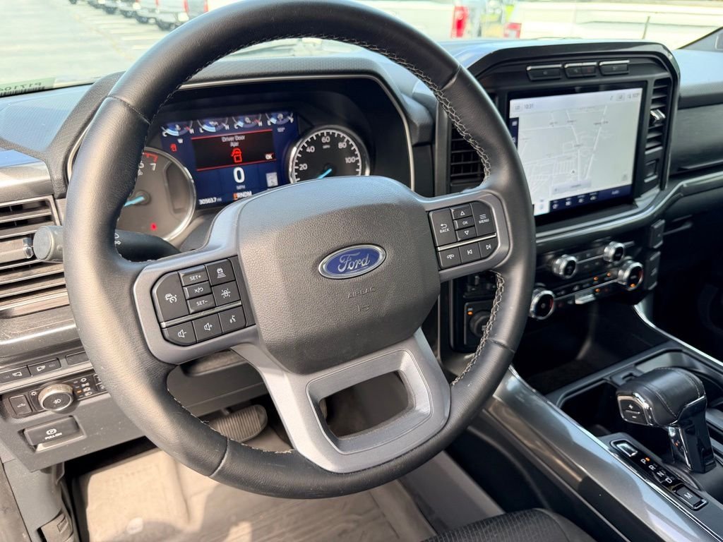 Used 2023 Blue Ford XLT image 28