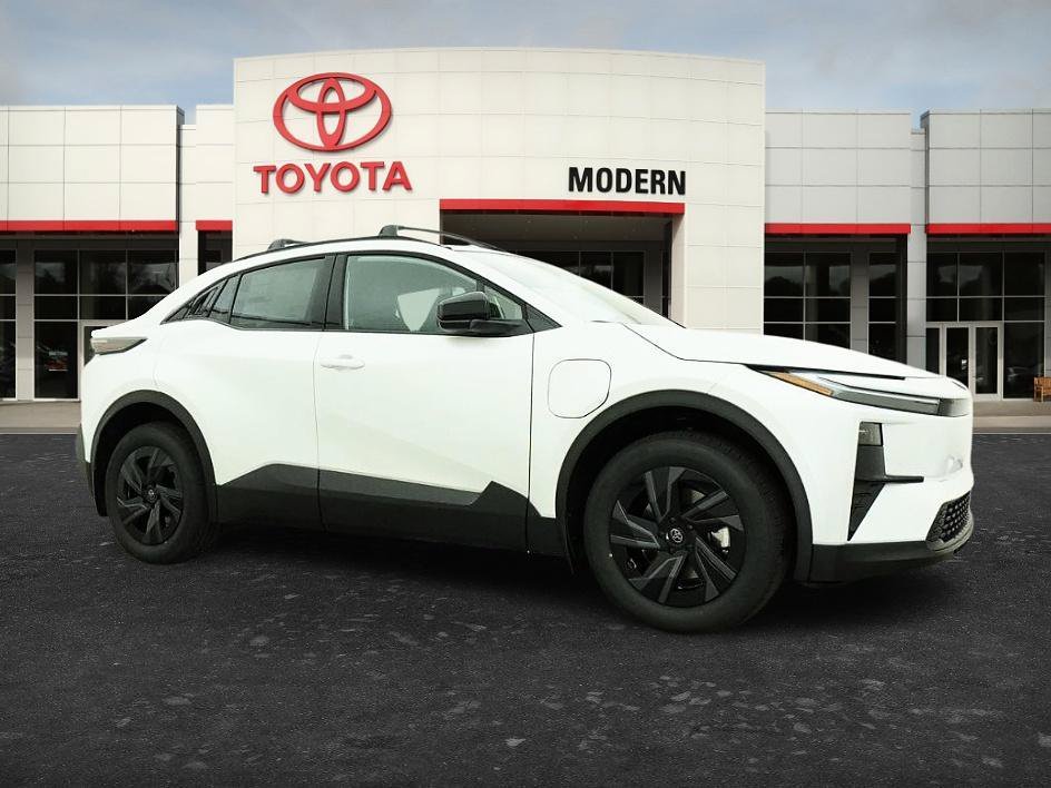 New 2026 Wind Chill Pearl Toyota SE image 6