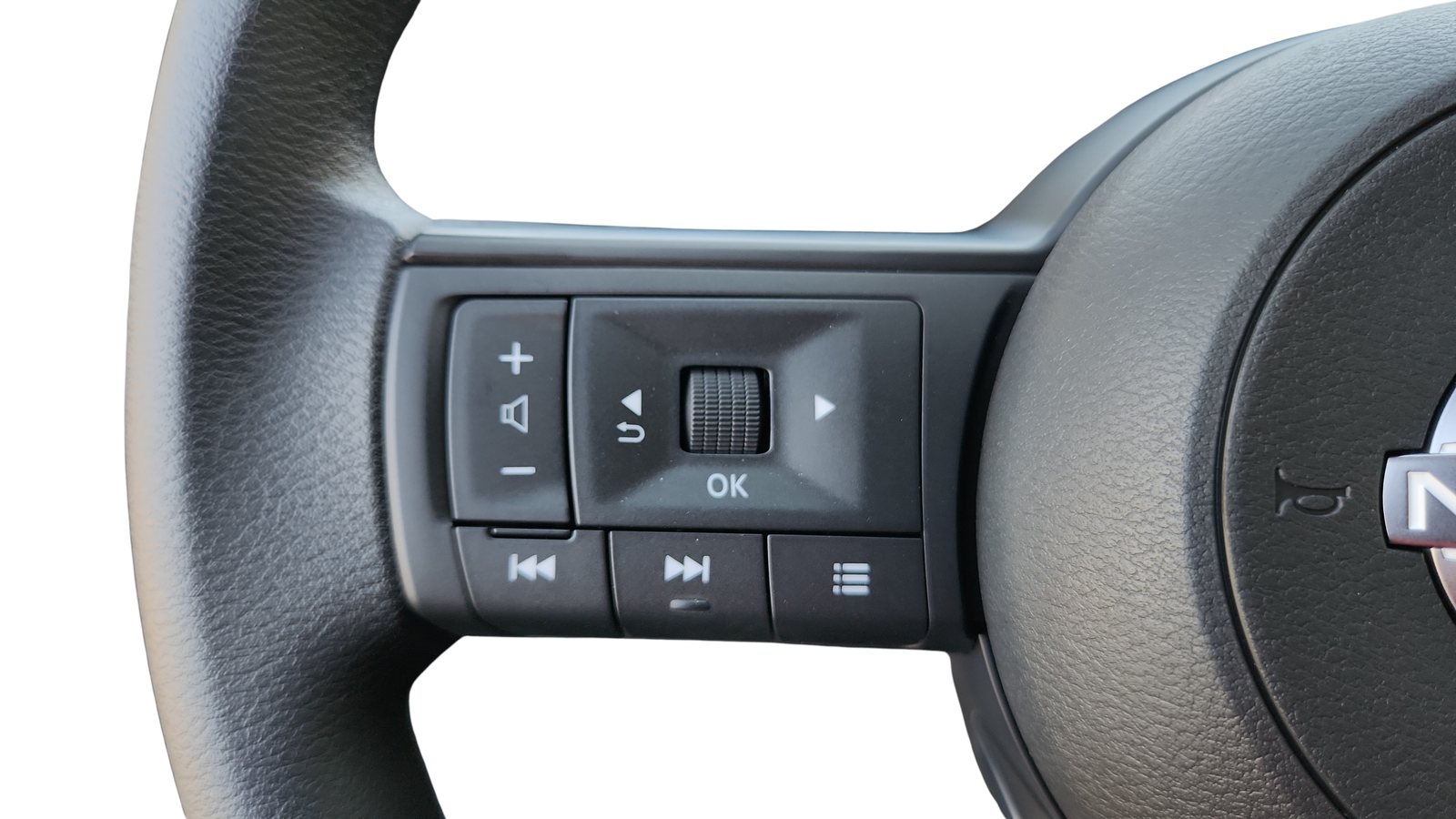 2026 Nissan KICKS S - Photo 12