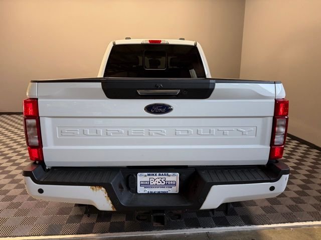 Used 2022 Oxford White Ford Lariat image 10