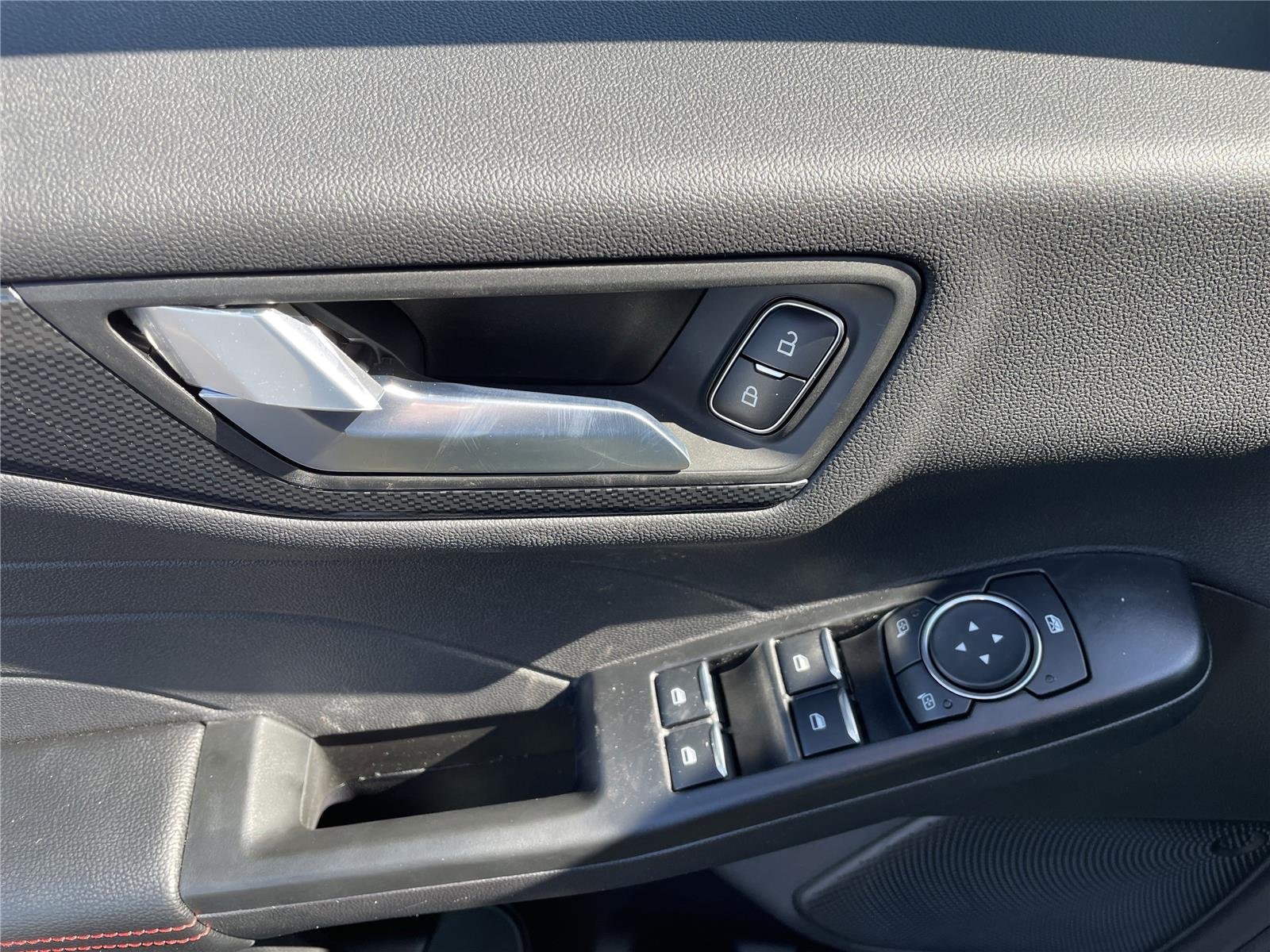New 2026 Space Silver Metallic Ford ST-Line image 36