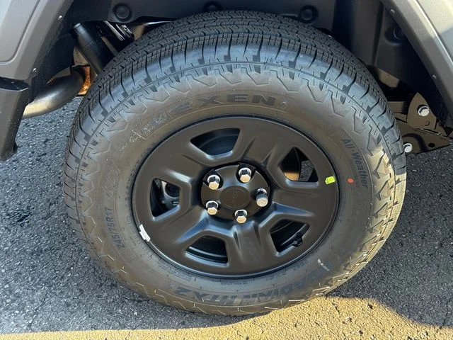 New 2026 Bright White Clear-Coat Exterior Paint Jeep Sport image 12