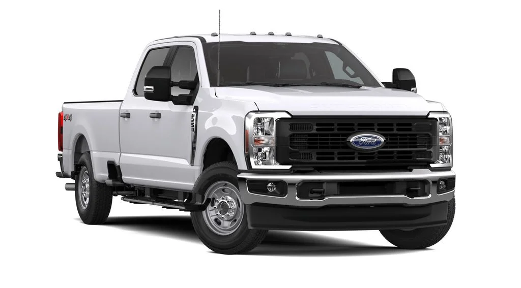 New 2026 Oxford White Ford XL image 3