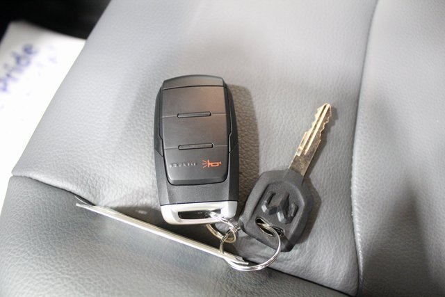 2024 Ram 3500 Tradesman photo 3