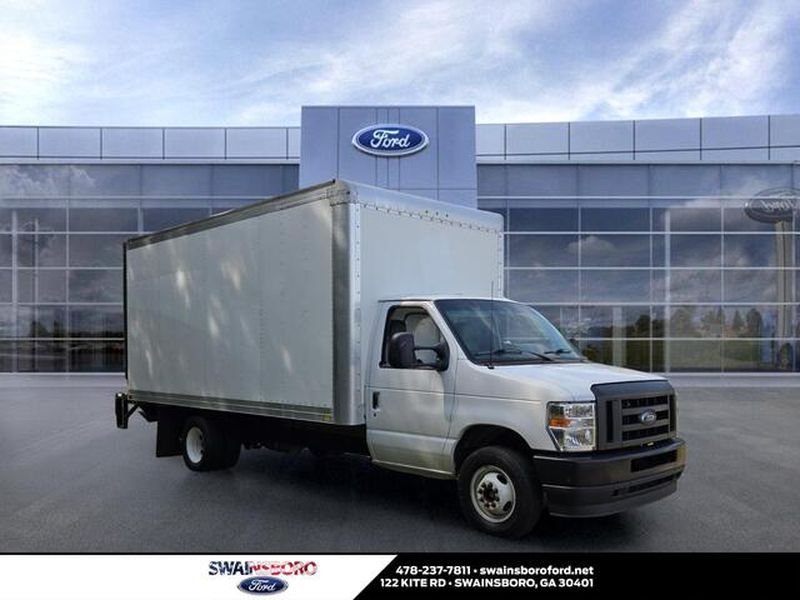 2024 Ford E-Series DRW E-350 Super Duty 176 in WB's photo