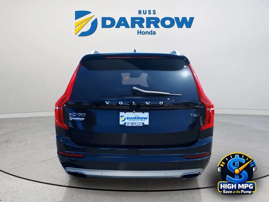 Used 2018 Black Volvo T6 Momentum image 4
