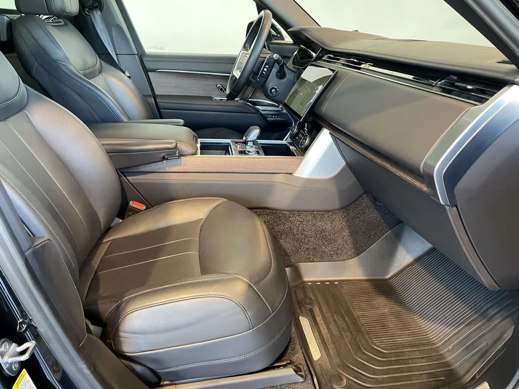 Certified Used 2023 Black Land Rover Autobiography image 16
