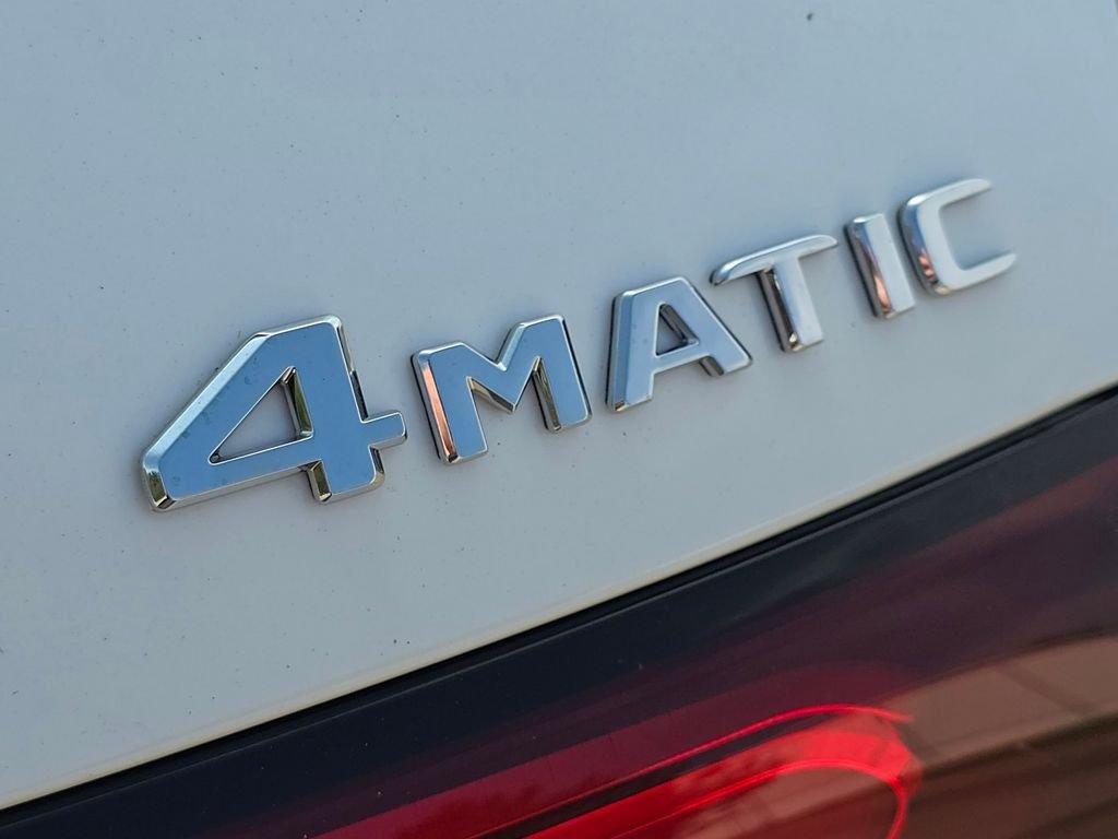New 2026 Polar White Mercedes-Benz GLC 300 image 6