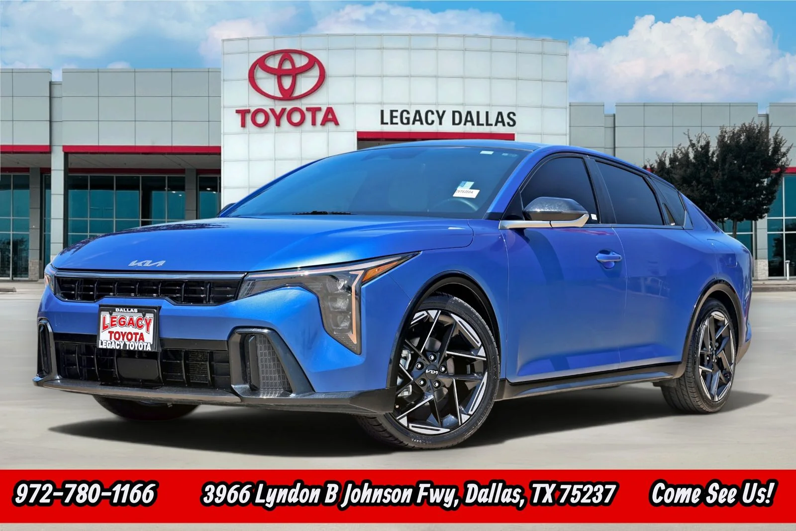 2025 Kia K4 GT-Line AT's photo
