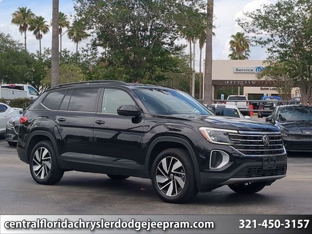 2025 Volkswagen Atlas 2.0T SE w/Tech 4MOTION's photo