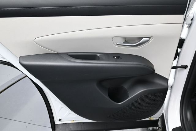 New 2026 White Hyundai SE FWD image 9