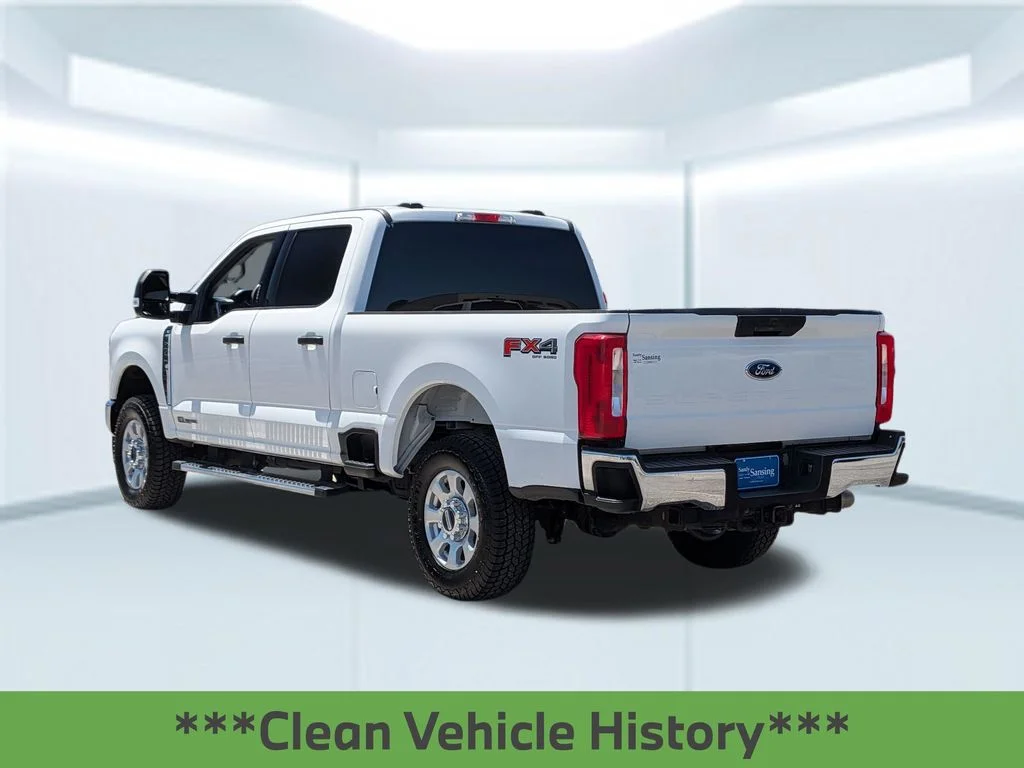 Used 2024 White Ford XLT image 3