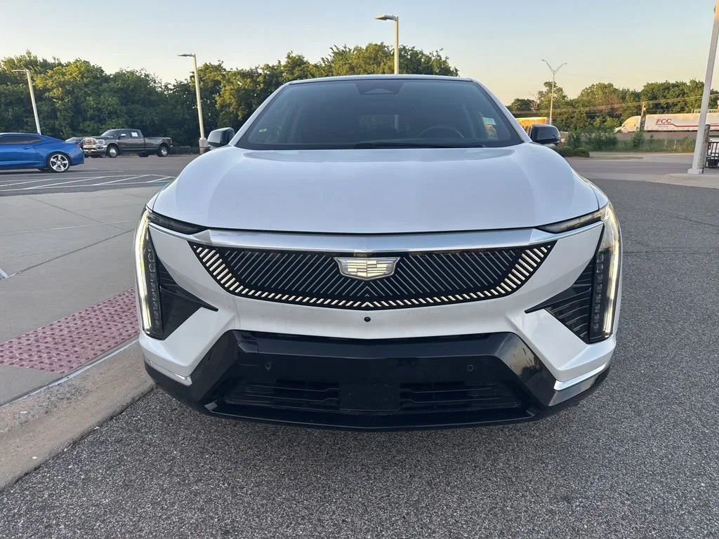 Used 2025 Cadillac OPTIQ Luxury 2 with VIN 3GYK3DMR1SS133971 for sale in Norman, OK
