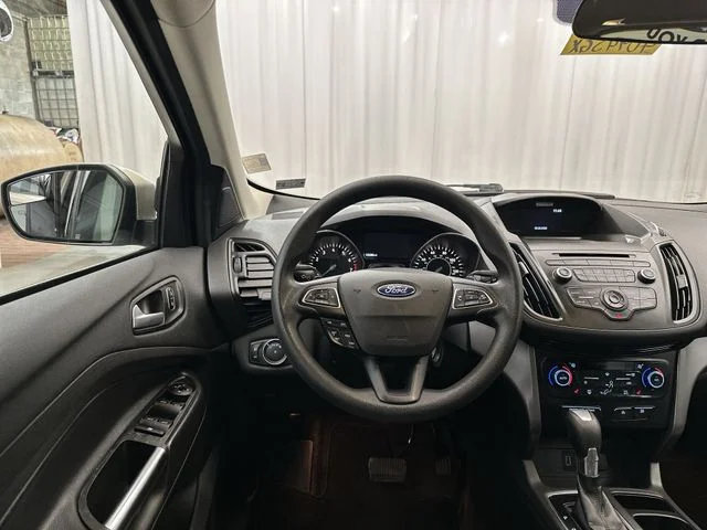 Used 2017 Gold Ford SE image 14