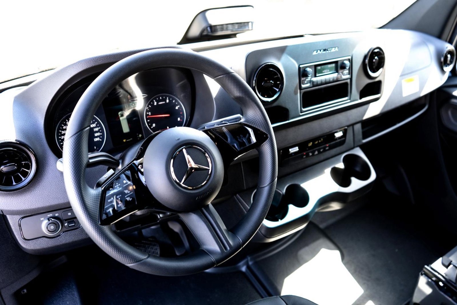 2025 Mercedes-Benz Sprinter Cargo Van Base - Photo 15
