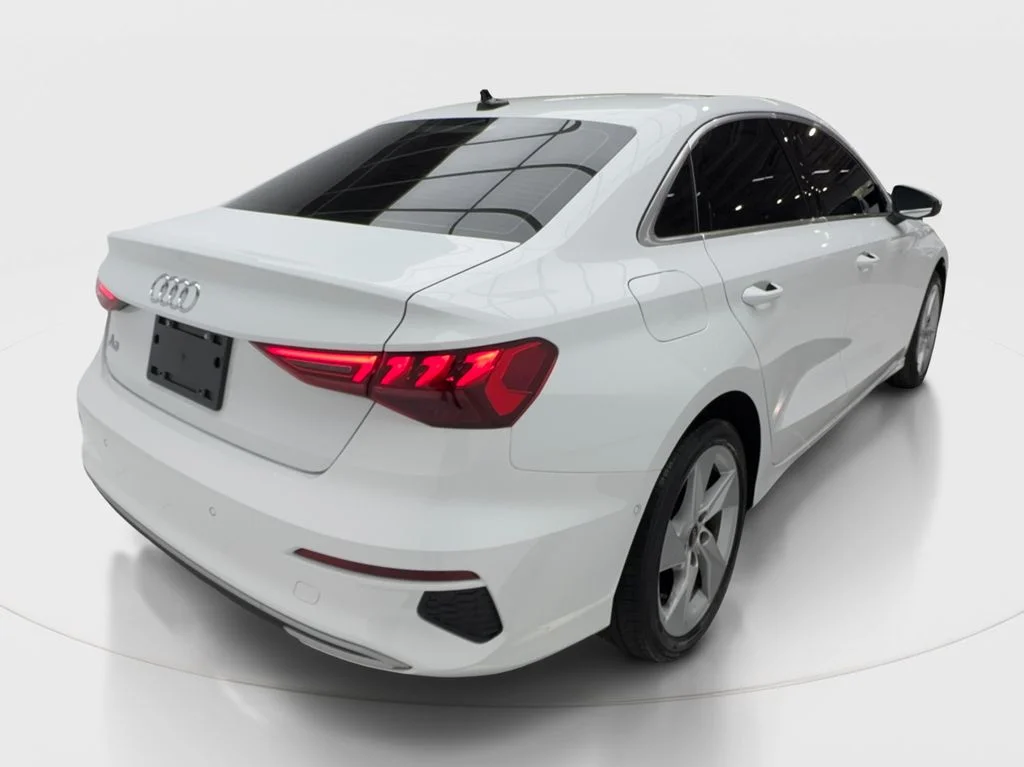 Used 2024 White Audi  image 7