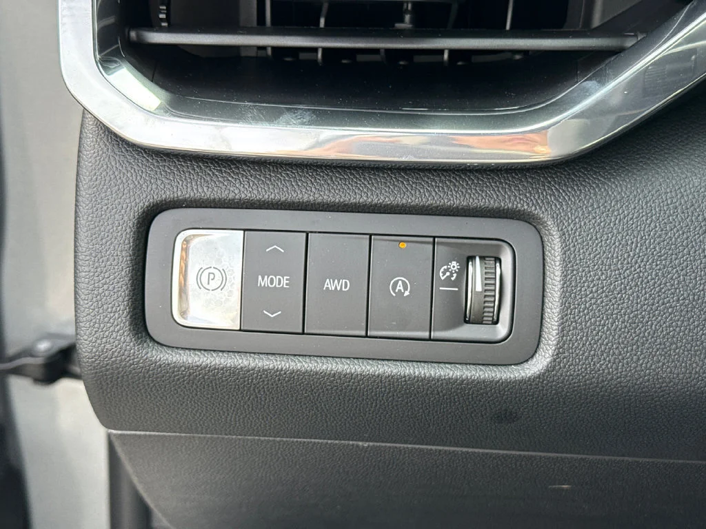 2026 GMC Acadia Elevation - Photo 21