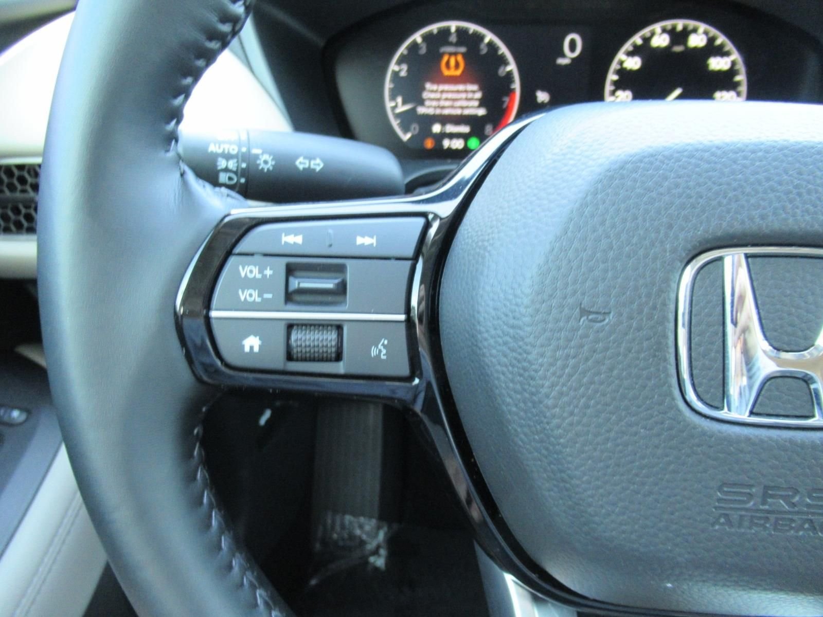 Used 2026  Honda EX-L image 24