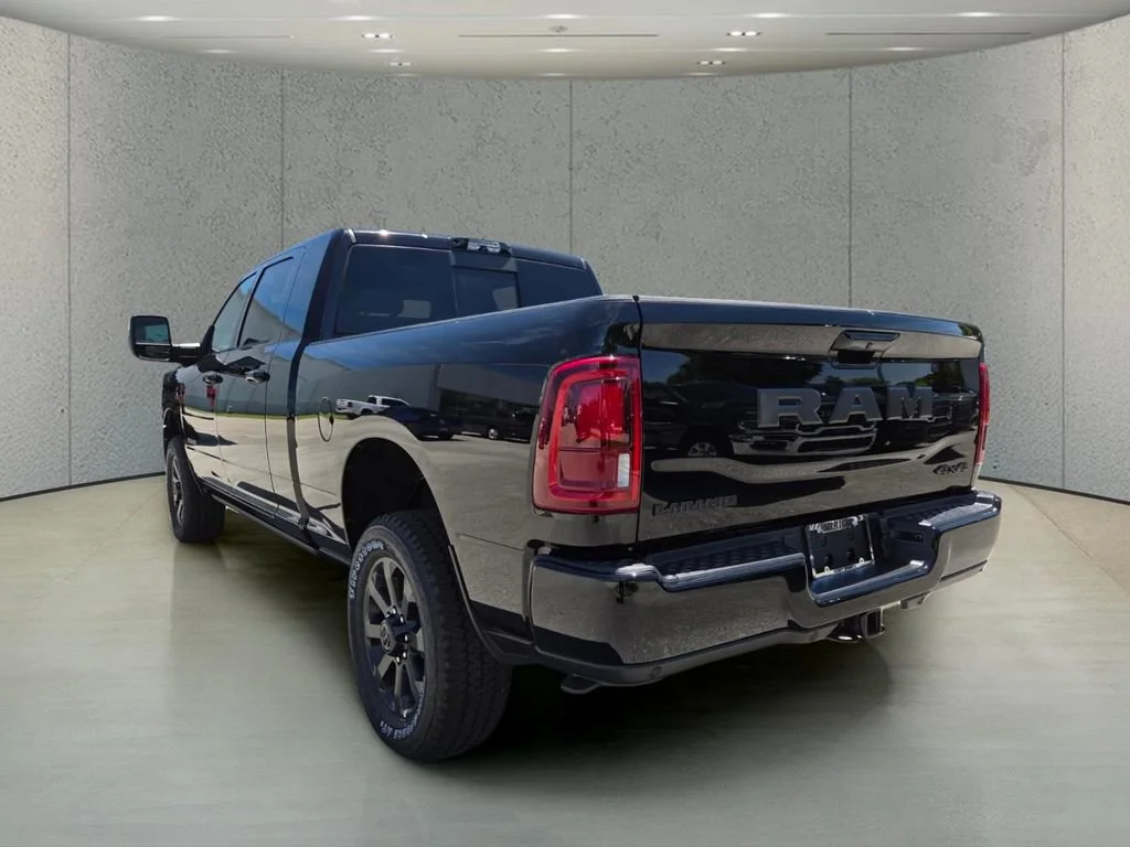 New 2026 Diamond Black Crystal Pearl-Coat Exterior Paint RAM Laramie image 6