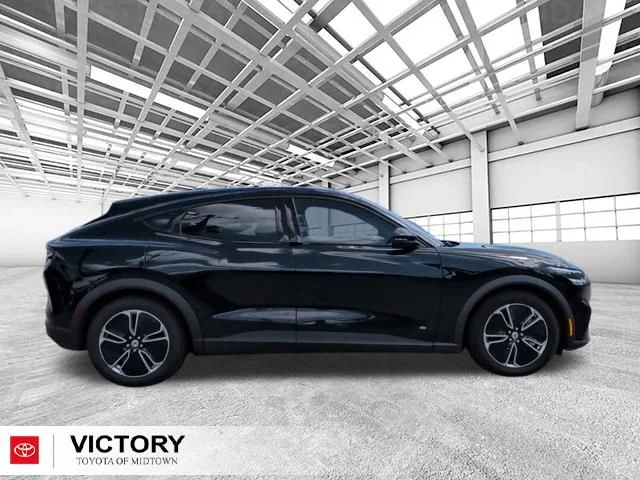 Used 2021 Ford Mustang Mach-E Select AWD with VIN 3FMTK1SS8MMA34648 for sale in Chicago, IL