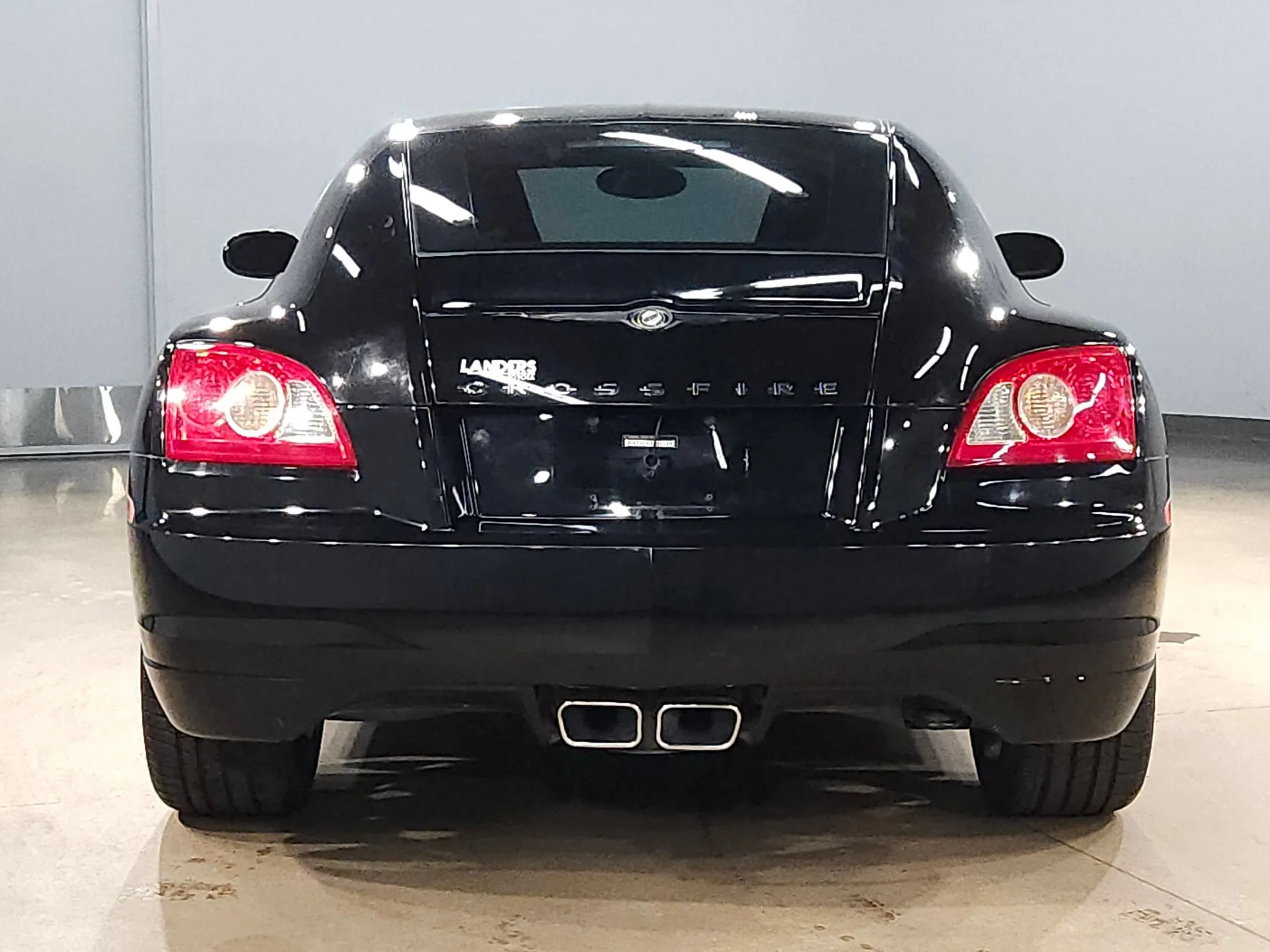 Used 2004 Black Chrysler  image 6