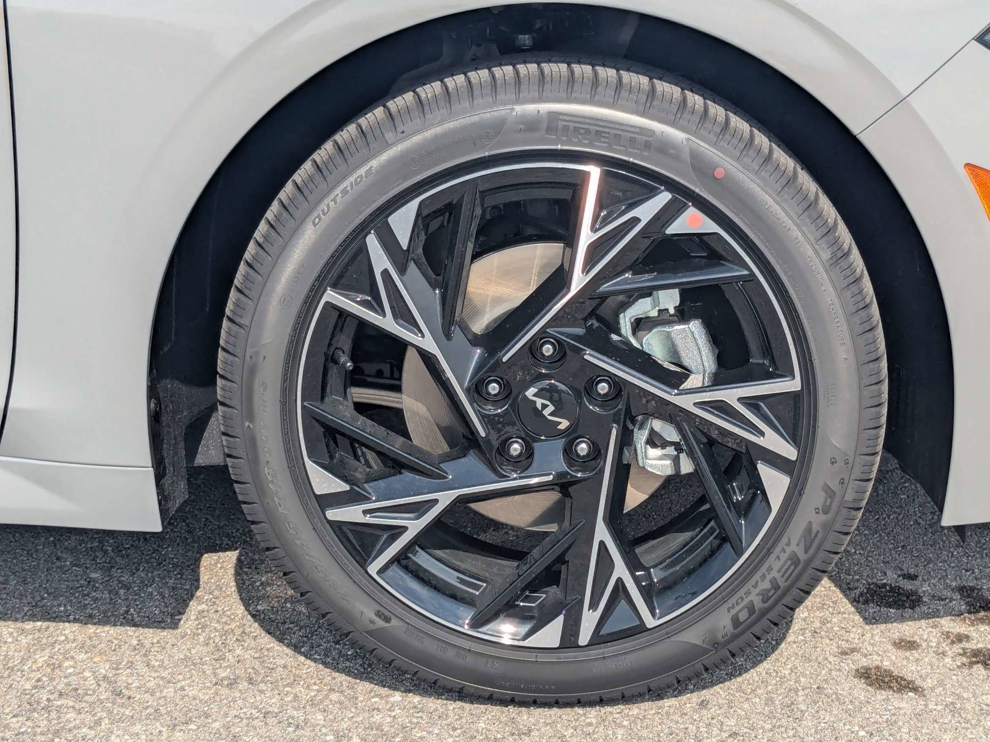 New 2026 Wolf Gray Kia GT-Line FWD image 11