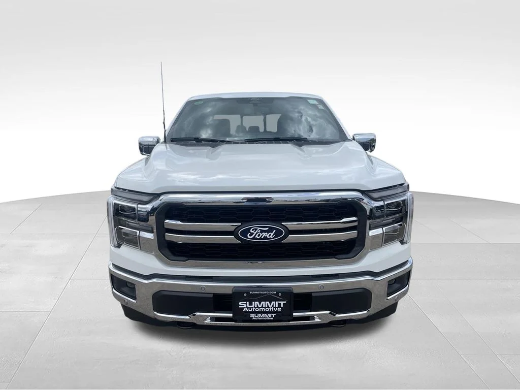 New 2026 Star White Metallic Tri-Coat Ford Lariat® image 29