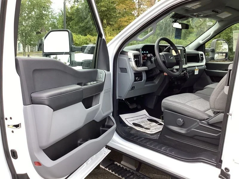 2026 Ford F-350 Super Duty XL - Photo 19