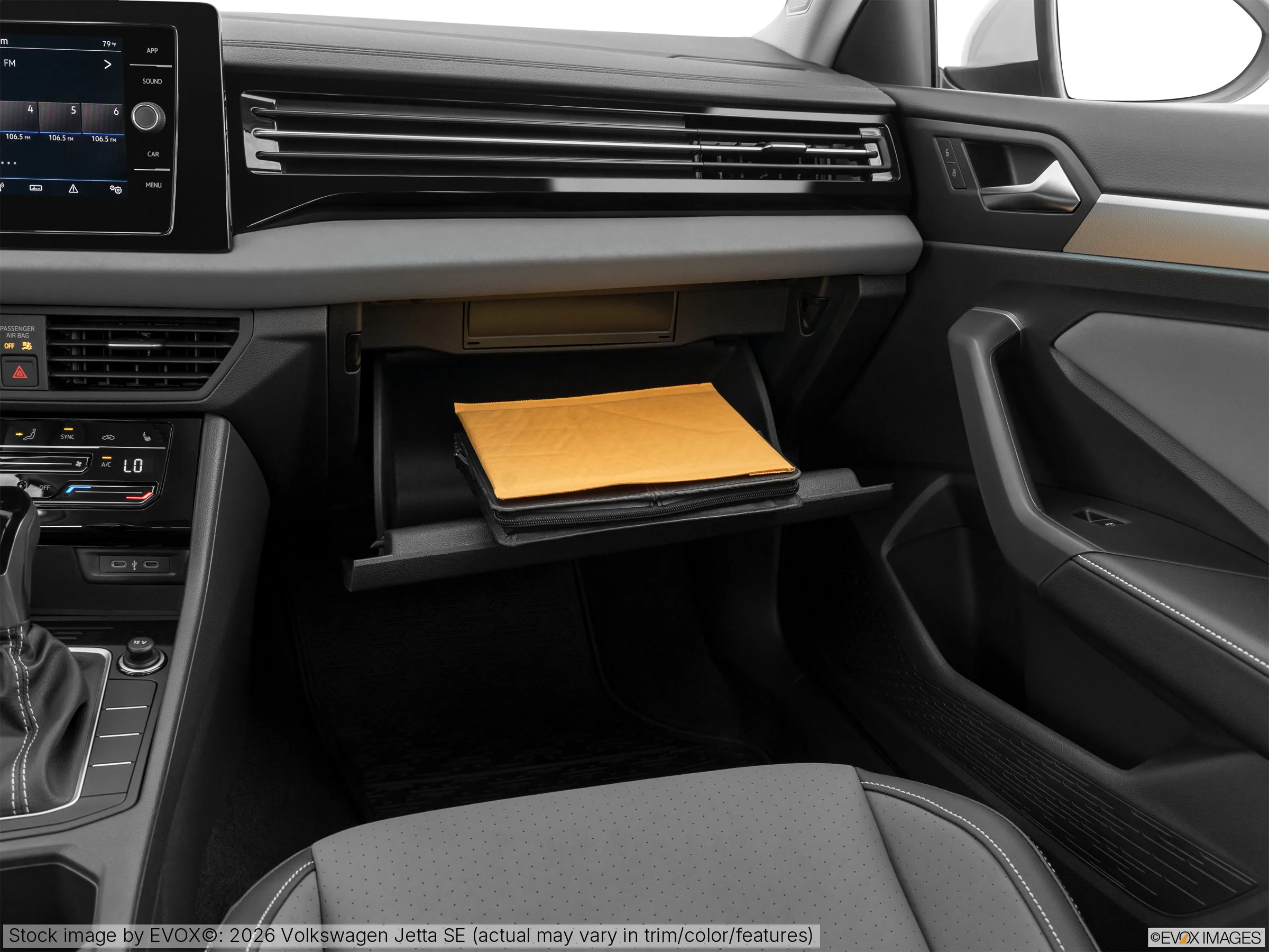New 2026 Opal White Pearl Volkswagen SE image 39