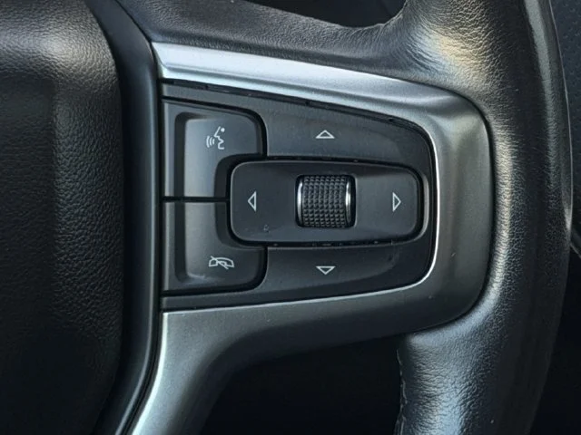 Certified Used 2021 SUMMIT WHITE Chevrolet Premier image 18