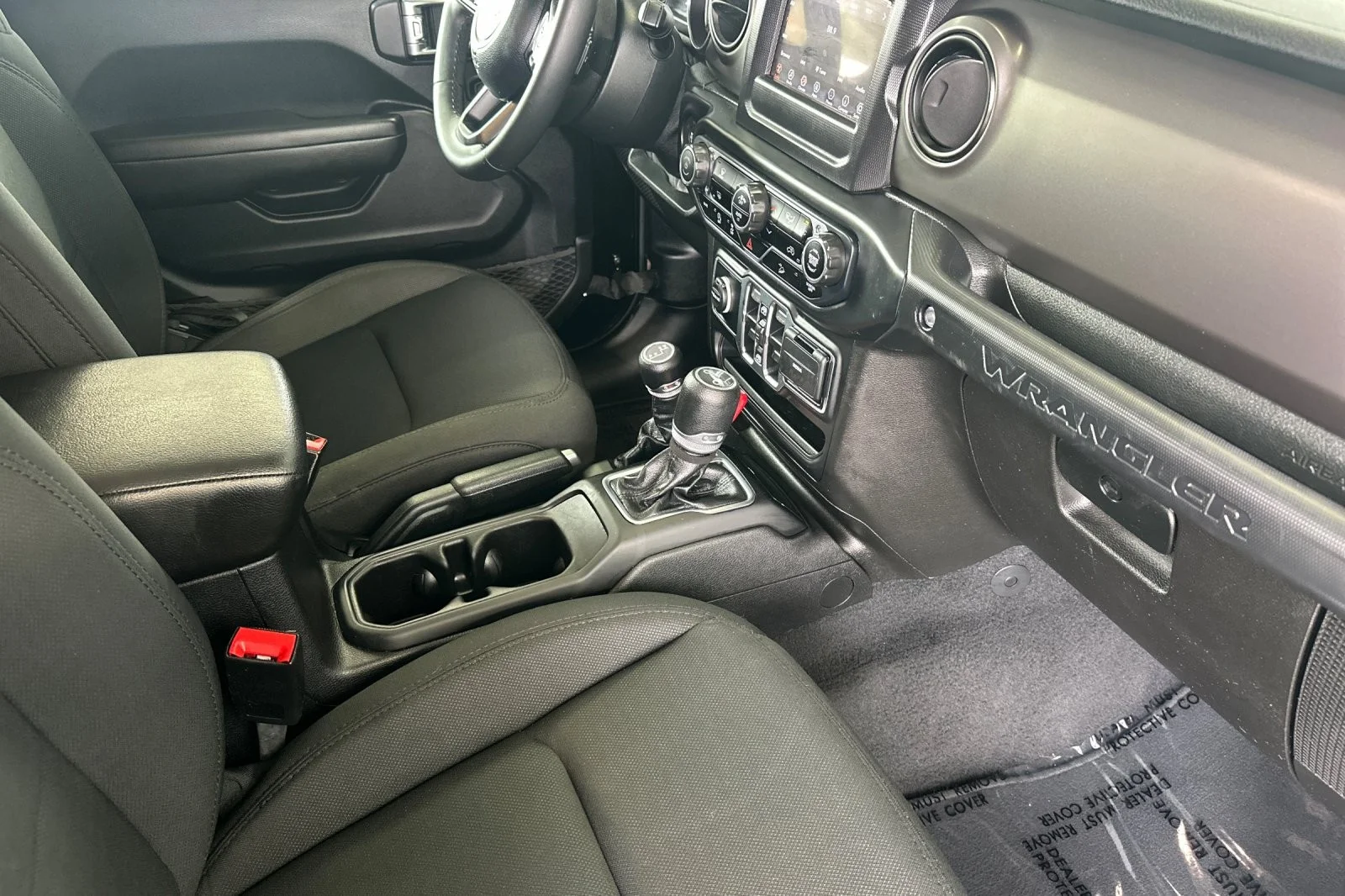 Used 2019 BLACK Jeep Sport image 15