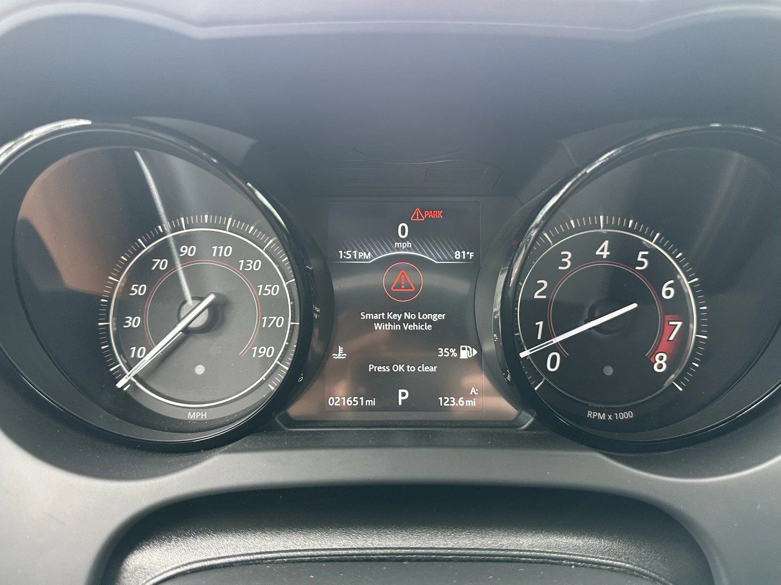 Used 2018 Black Jaguar 400 Sport image 28