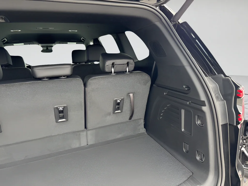 2026 GMC Acadia Elevation - Photo 7