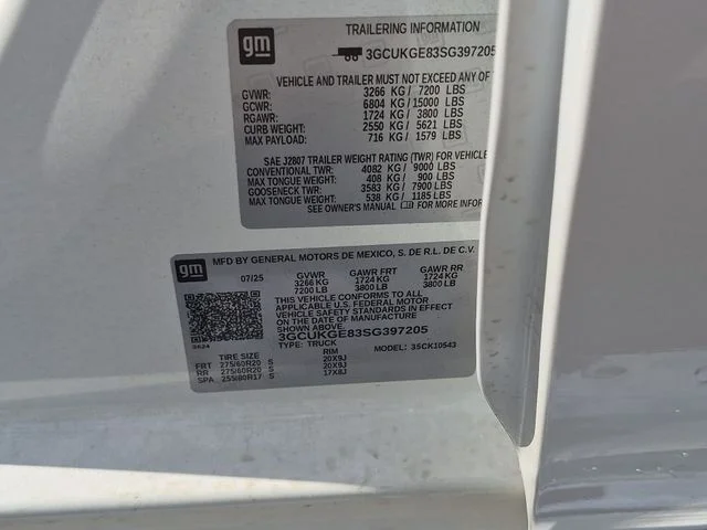 Used 2025 White Chevrolet LTZ image 42