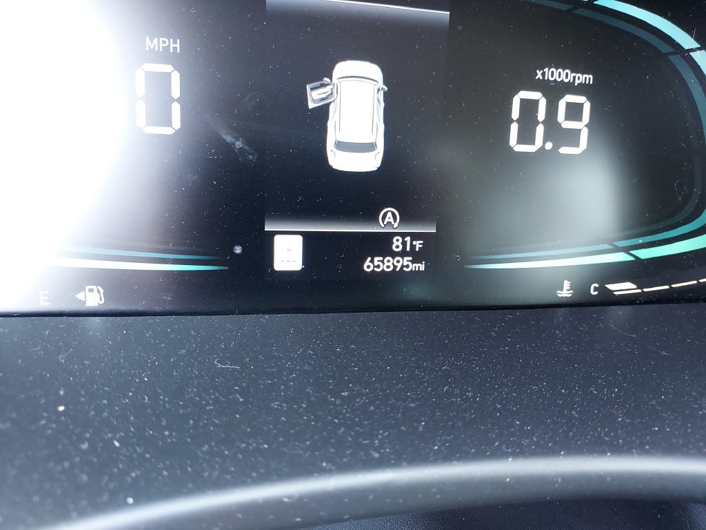 Used 2024 Silver Hyundai SEL image 19
