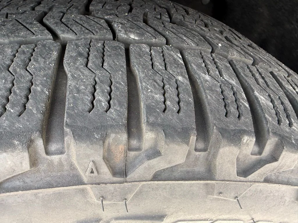 Used 2017 Green Jeep Limited image 20