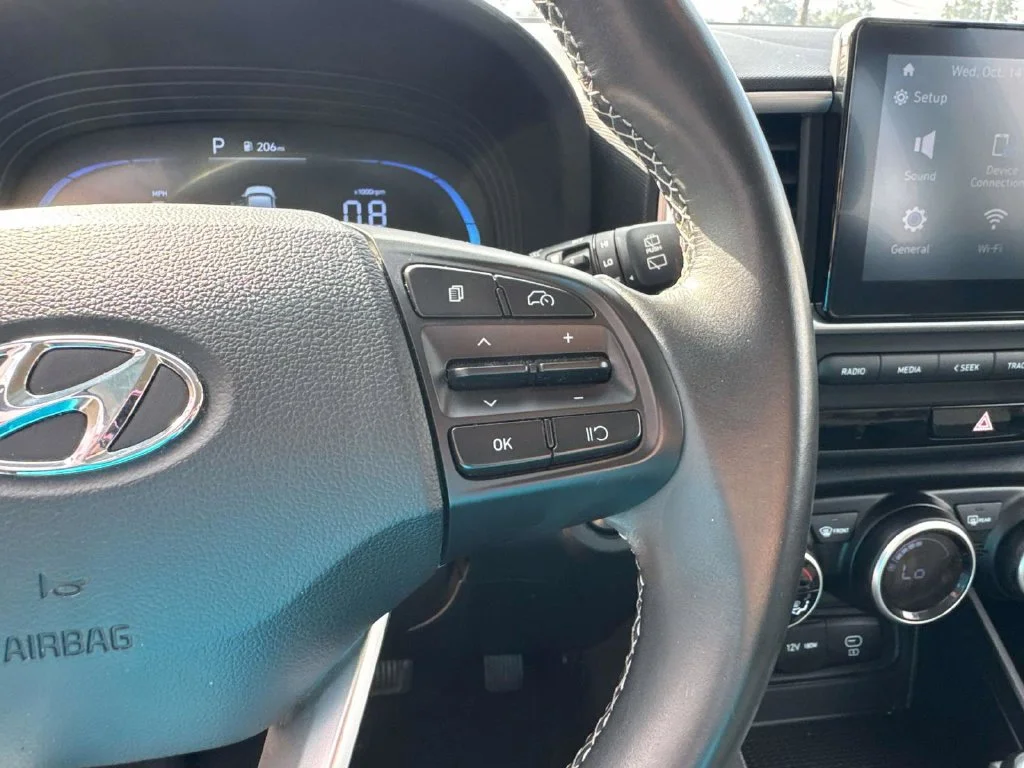 Used 2025 Blue Hyundai SEL image 44