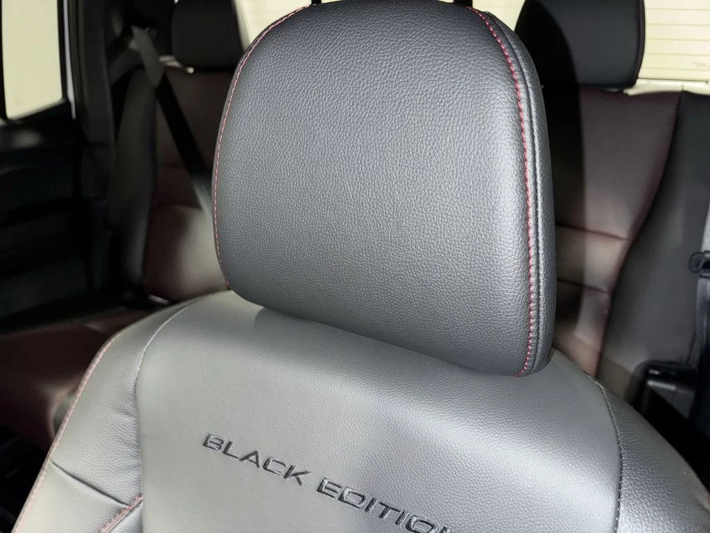 New 2026 Sonic Gray Pearl Honda Black Edition image 15