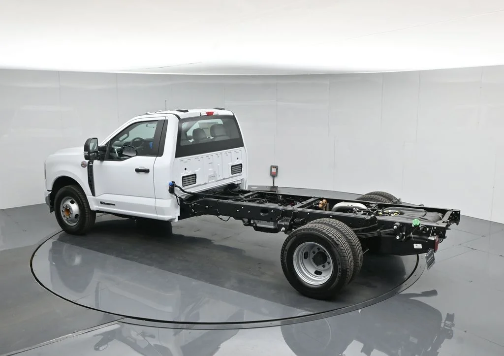 New 2026 White Ford XL image 36