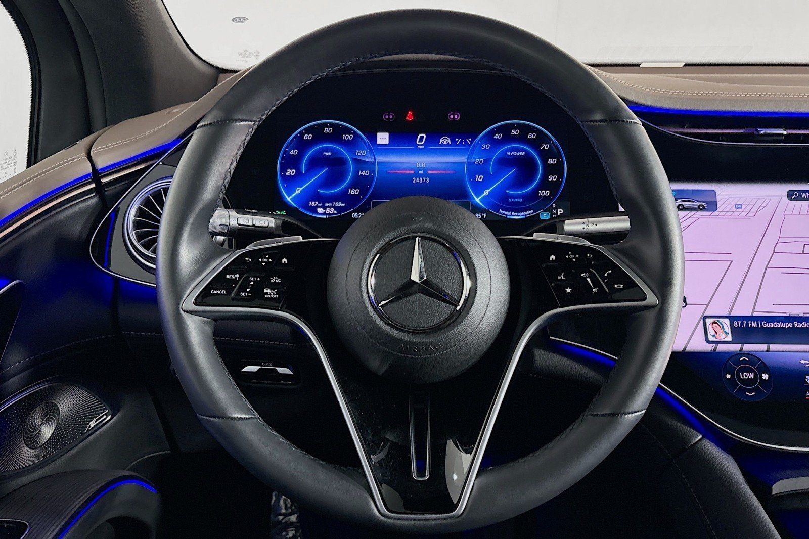 Certified Used 2024 Polar White Mercedes-Benz 450 image 18