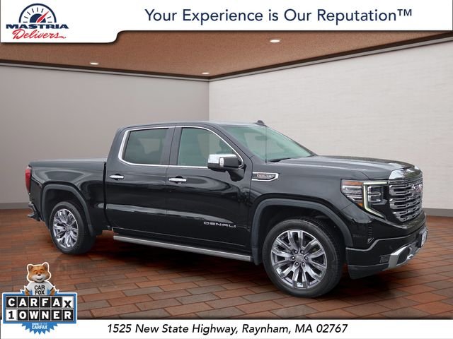 Used 2023 Onyx Black GMC Denali image 1