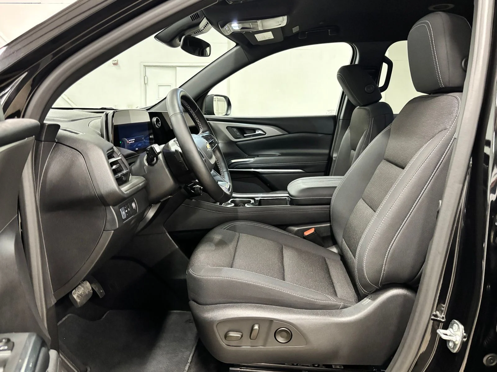 Used 2026 Black Chevrolet LT image 16